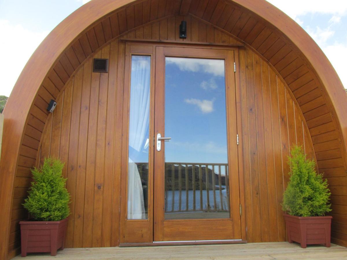 Loch Cromore Holiday Pods Bagian luar foto